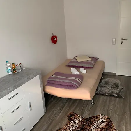 Ruhige Habitación en casa particular